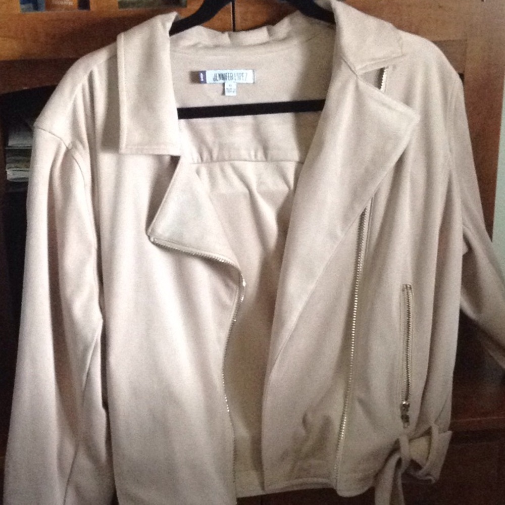 Jennifer Lopez jacket